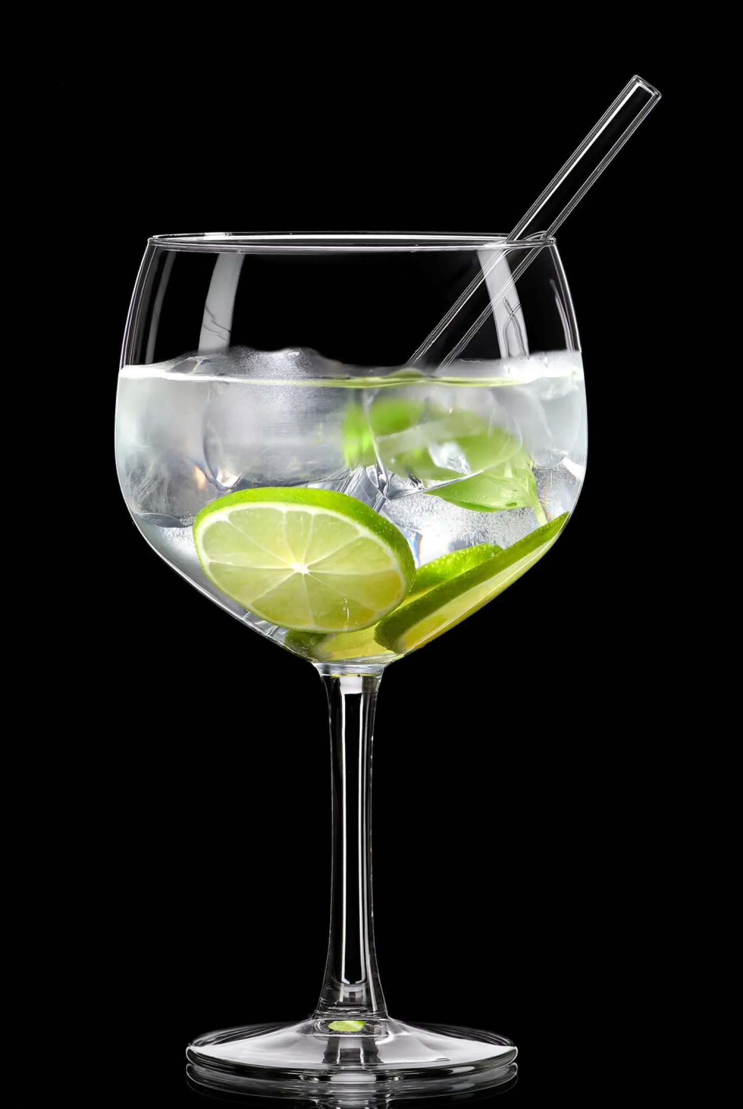 Trinkgläser-Set Tonic | 4-teilig | 650 ml | mit Glastrinkhalmen